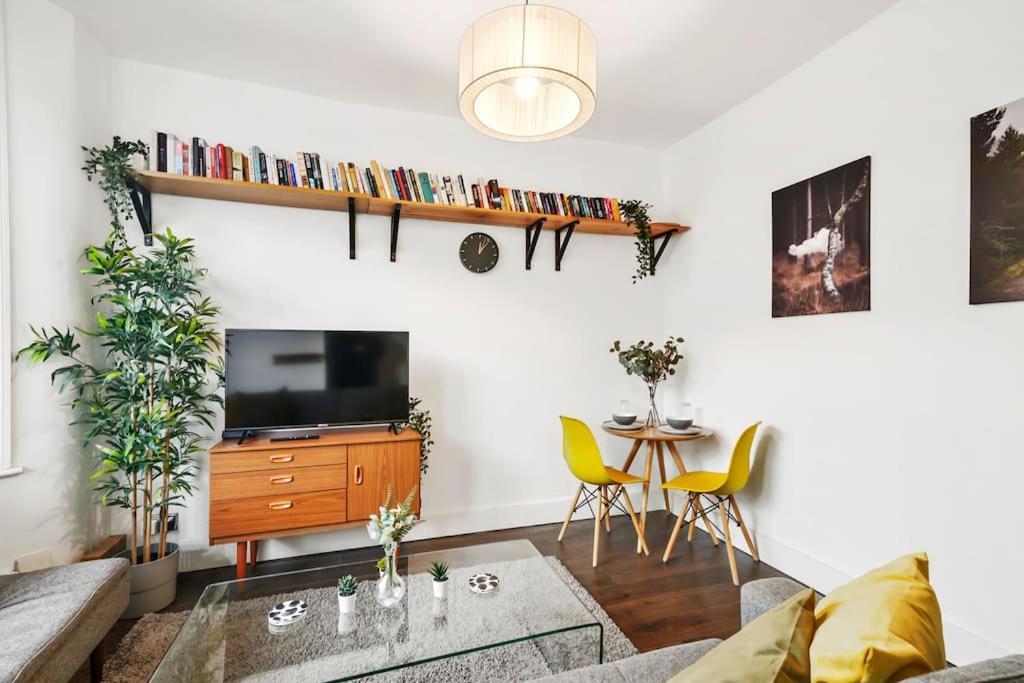 2 Bed Garden Flat Leyton Village Londyn Zewnętrze zdjęcie