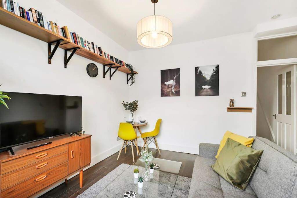 2 Bed Garden Flat Leyton Village Londyn Zewnętrze zdjęcie
